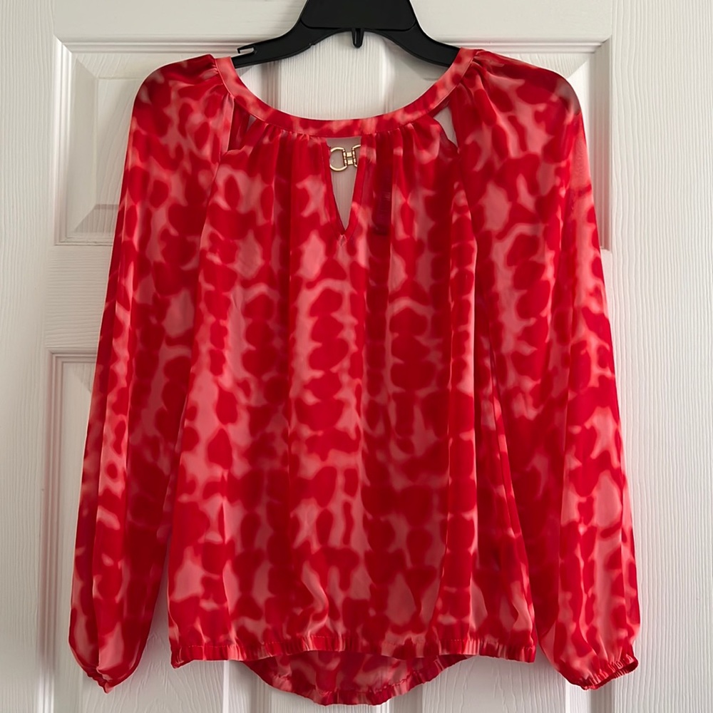 Jennifer Lopez dress shirt